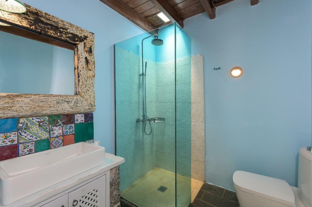 Aquavisionaire Beach Front Villa Lindos  Exterior photo